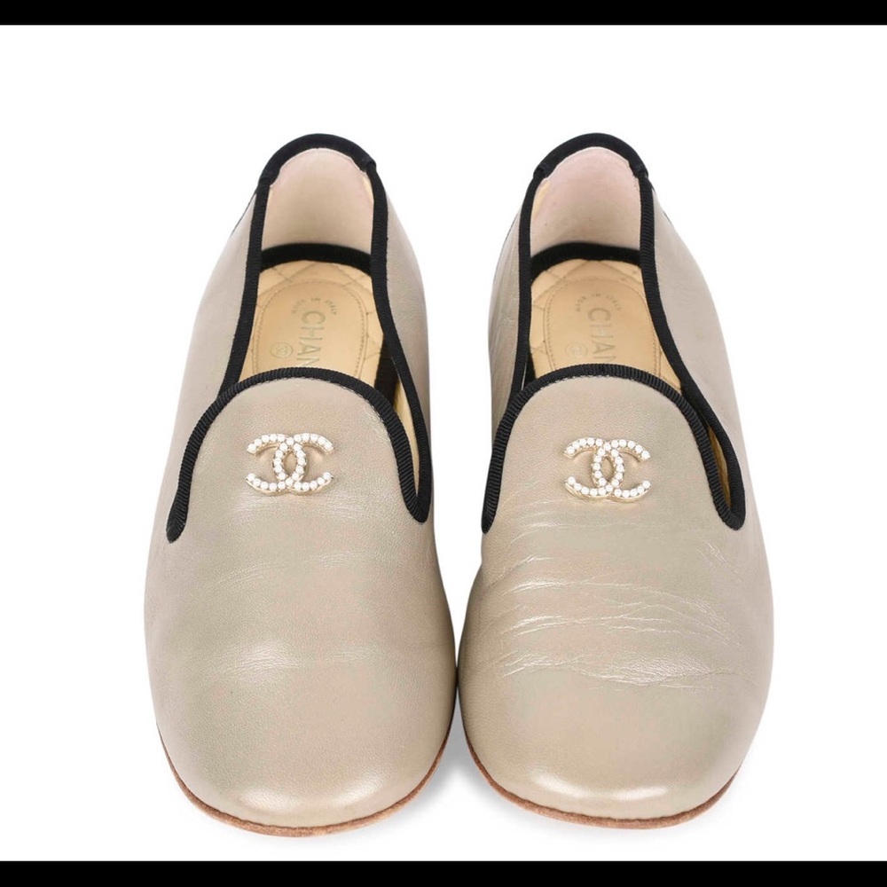 CHANEL CC Slippers Lambskin Loafers Slip On Shoes - Picture 1 of 7